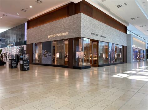 Retail Profile: Yorkdale Shopping Centre in Toronto